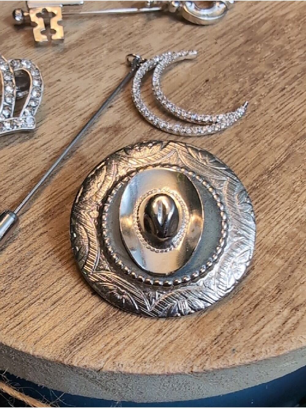 Crown, Crescent Moon ,Key & Cowboy Hat Pin Set - Picture 2 of 9